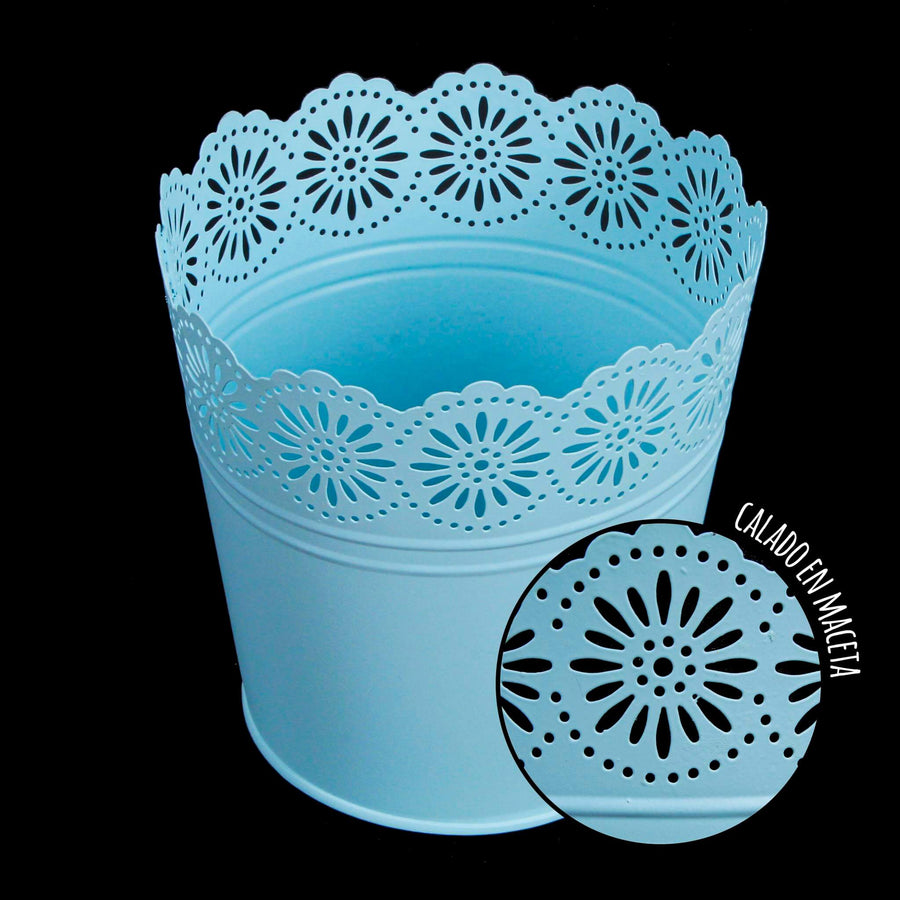 Art.4347 Base Metálica Calada 15x15.5cm 1pz