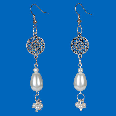 Aretes De Perlas Con Dije Mandala Plata