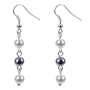 Aretes Colgate Con Perla Blanco-Gris