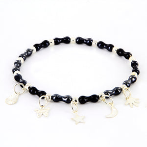 Pulsera Negro-Plata Con Dijes Colgantes
