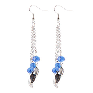 Aretes Largos De Cadena Con Dijes De Hoja Y Rondeles Zafiro