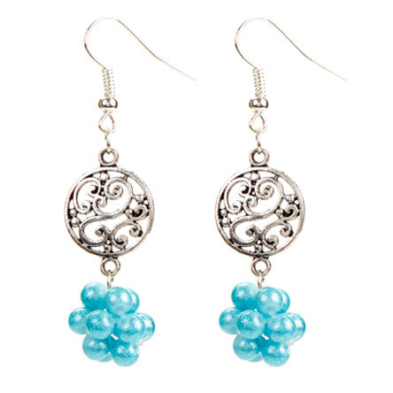 Aretes Plata Con Dije Grabado Y Perlas Destello Azul