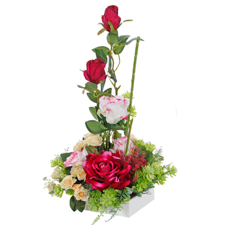 Arreglo Alto Con Rosas